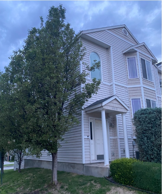 4910 Guemes Ln in Pasco, WA - Building Photo
