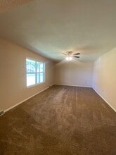 1002 Glenn Dr in Sikeston, MO - Building Photo - Building Photo