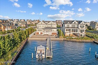 1200 Bay Ave in Mantoloking, NJ - Building Photo - Building Photo