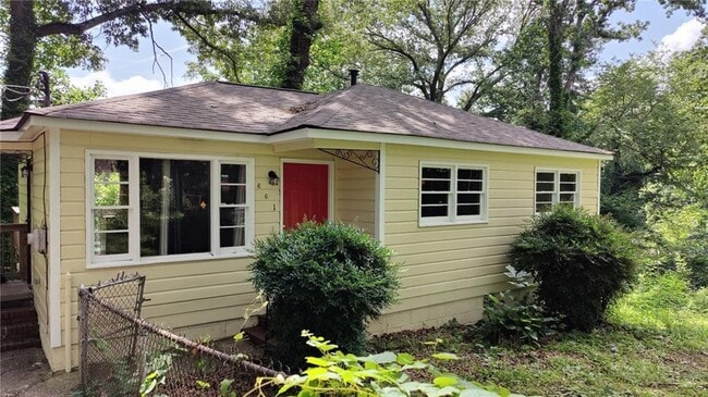 property at 661 Blackhawk Cir