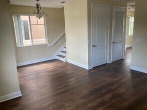 542 NW 39th Cir in Boca Raton, FL - Building Photo - Building Photo