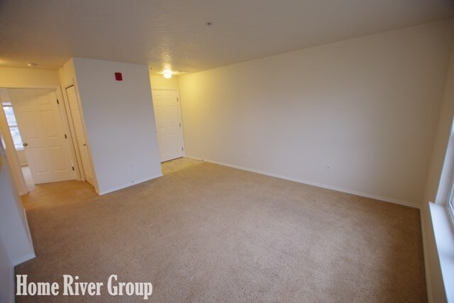 11063 Brassy Cove Loop-Unit -102 in Nampa, ID - Building Photo - Building Photo