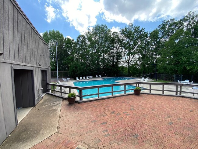 128 Inglewood Way in Greenville, SC - Building Photo - Building Photo