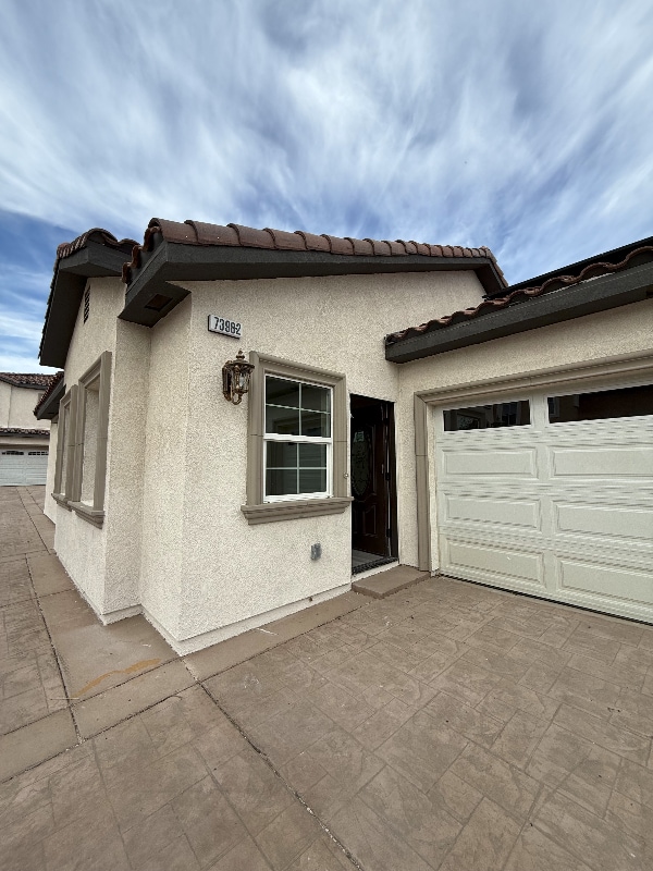 7398 N Maple Ave in Fontana, CA - Building Photo - Building Photo