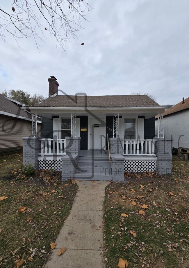 property at 113 E 22nd St