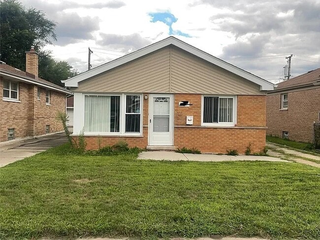 property at 315 Oglesby Ave