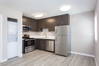 819 Palm Ave in El Cajon, CA - Building Photo - Building Photo