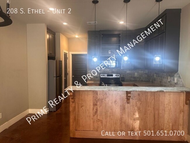 208 Ethel Dr in Bryant, AR - Foto de edificio - Building Photo