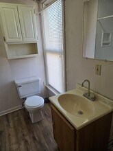 504 Elm St in Van Meter, IA - Building Photo - Building Photo