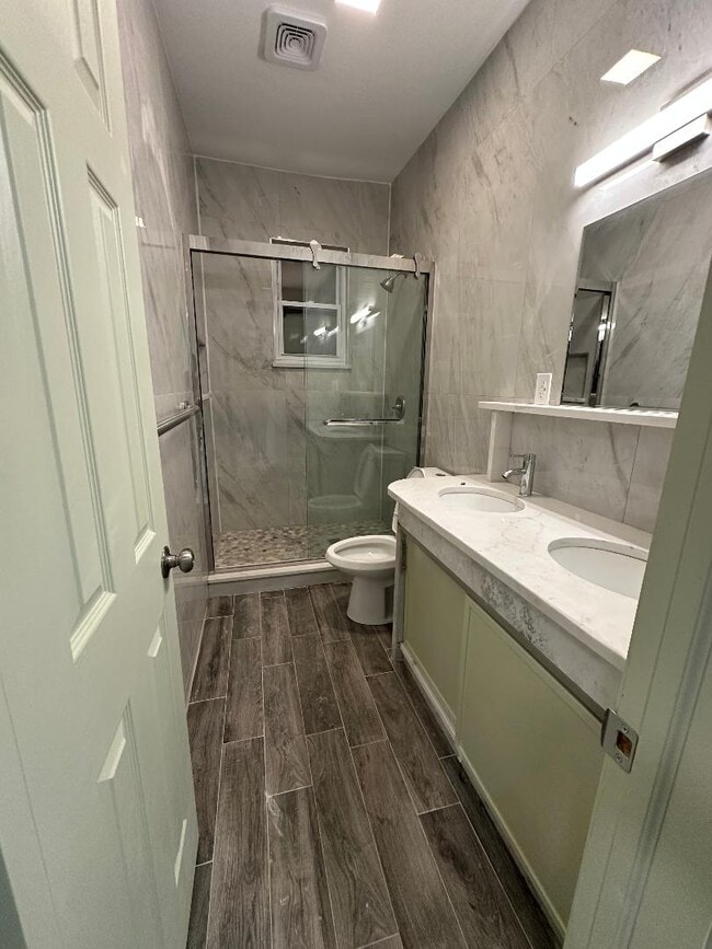 61 Passaic St, Unit 2nd fl in Garfield, NJ - Building Photo - Building Photo