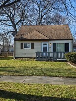 21769 Ira Blvd in Warren, MI - Building Photo