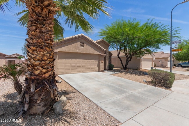 10624 W Apache St in Tolleson, AZ - Building Photo - Building Photo