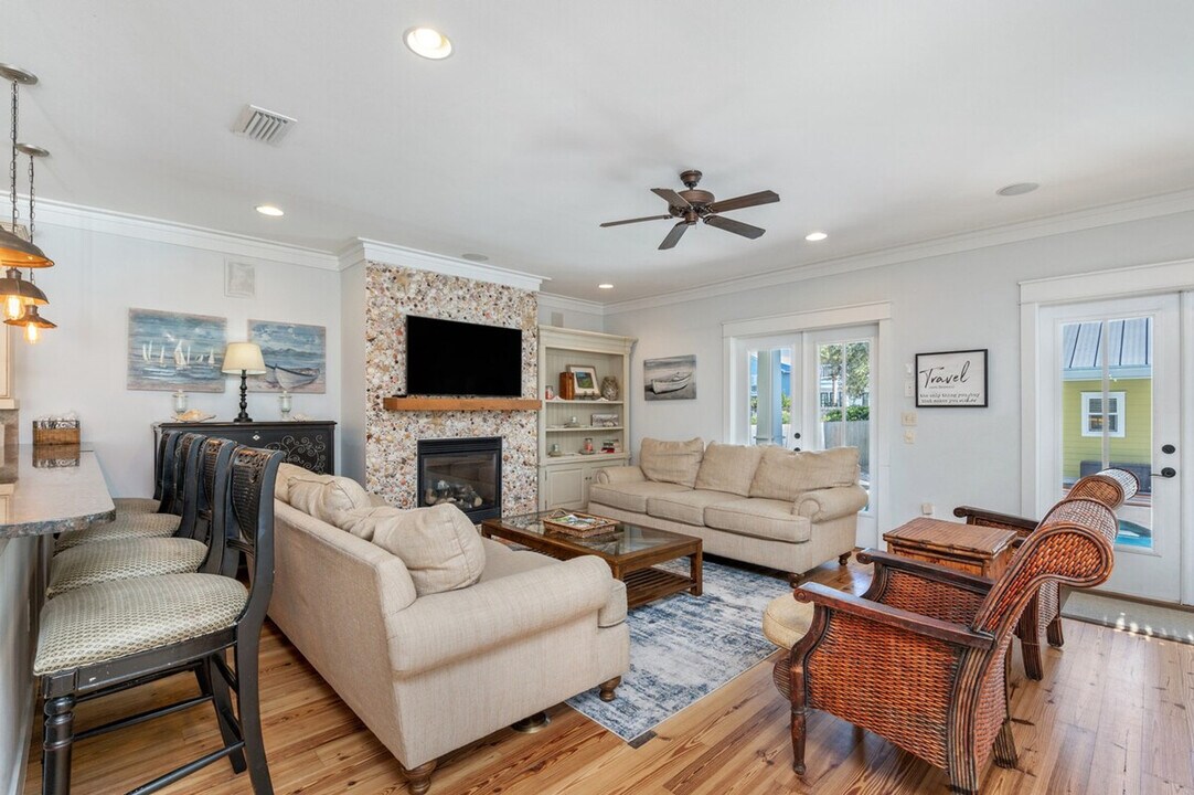91 Barracuda St in Destin, FL - Building Photo