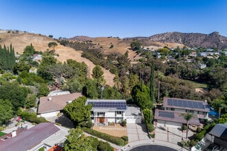 6427 Dunlo Pl in Los Angeles, CA - Building Photo - Building Photo