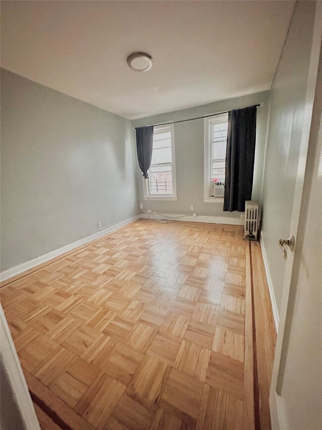 property at 1958 Lurting Ave
