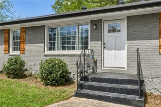 2866 Belvedere Ln in Decatur, GA - Building Photo - Building Photo