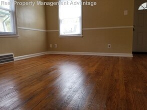 205 Laprairie St in Ferndale, MI - Building Photo - Building Photo