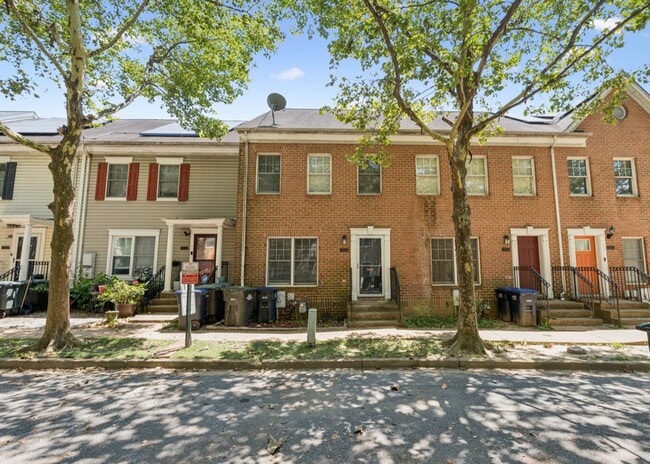 property at 837 Hr Dr SE