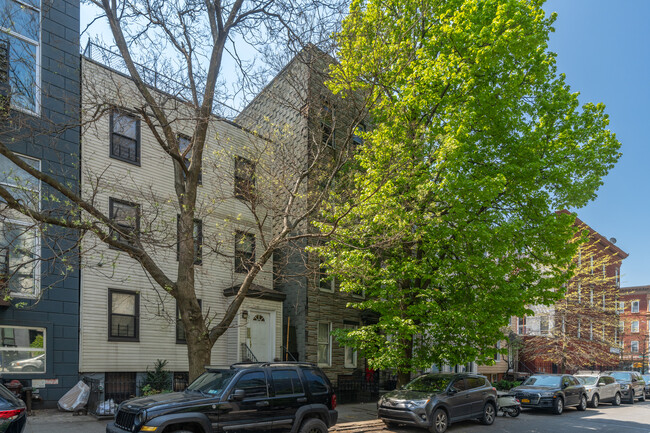 80 Eagle St in Brooklyn, NY - Building Photo - Building Photo