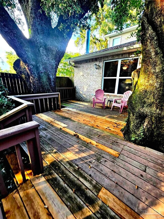 property at 6148 The Oaks Ln