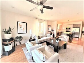 2835 W Division St in Chicago, IL - Building Photo - Building Photo