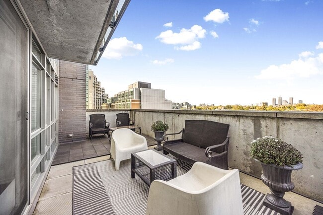 68 Abell St in Toronto, ON - Building Photo - Building Photo