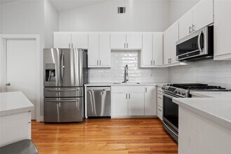 5236 Cornish St in Houston, TX - Building Photo - Building Photo