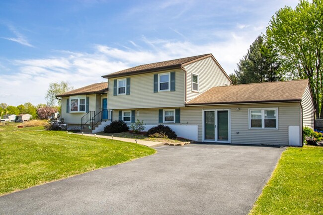 property at 2 Newcastle Dr