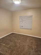 3415 Riverside Dr in Dayton, OH - Building Photo - Building Photo