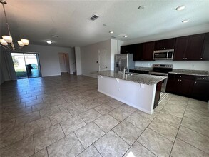 16327 Quiet Vista Dr in Winter Garden, FL - Building Photo - Building Photo