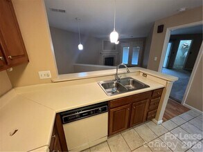 18817 Nautical Dr in Cornelius, NC - Building Photo - Building Photo