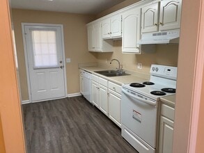 1205 Beaver Creek Dr in Statesboro, GA - Building Photo - Building Photo