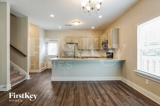 2235 5th Ave S in Irondale, AL - Foto de edificio - Building Photo