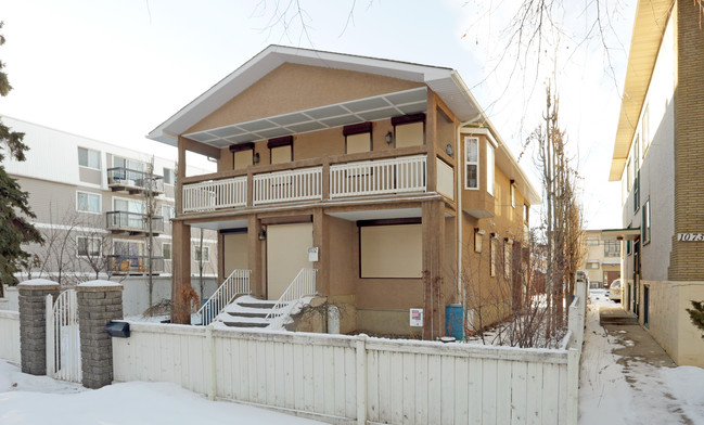 10724 107th St NW in Edmonton, AB - Building Photo - Primary Photo