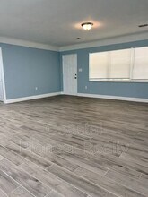 10891 99th Pl N in Seminole, FL - Building Photo - Building Photo