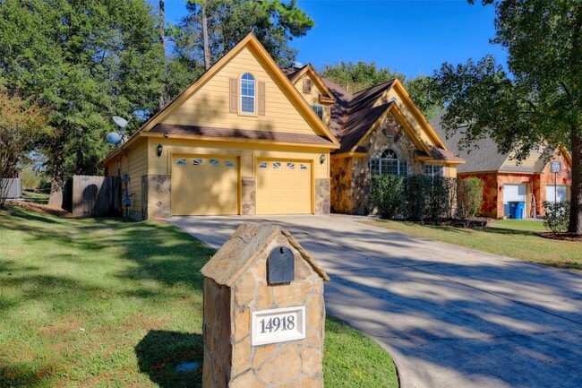 14918 Pollux Dr in Willis, TX - Building Photo - Building Photo