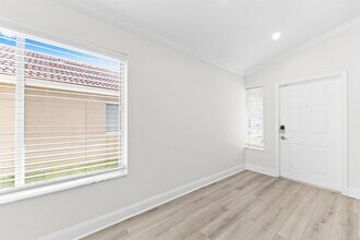 1425 Majesty Ter in Weston, FL - Building Photo - Building Photo