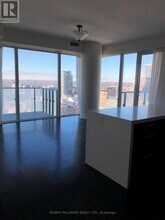 65 St Mary St in Toronto, ON - Building Photo - Building Photo