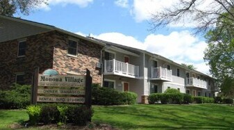 Monona Village Apartments in Monona, WI - Building Photo