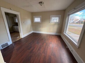 14809 Harvard Ave in Cleveland, OH - Building Photo - Building Photo