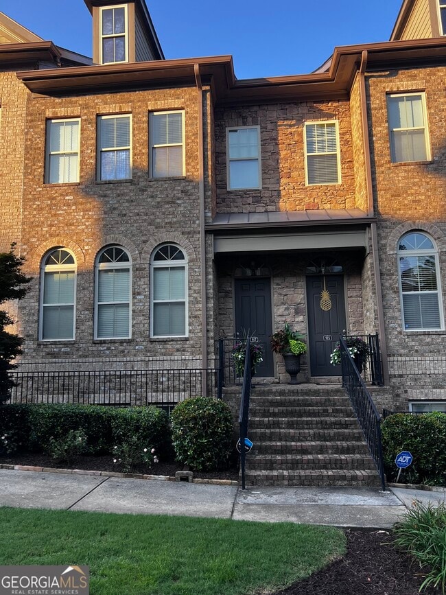 property at 917 Telfair Close