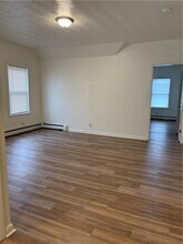 55 Brown St-Unit -3 in Pawtucket, RI - Building Photo - Building Photo