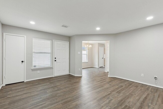 1304 Pine Ln in Fort Worth, TX - Building Photo - Building Photo