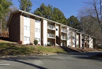 Stratford Apartments in Chapel Hill, NC - Building Photo - Building Photo