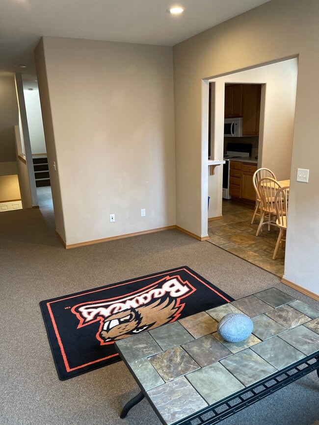 1845 NW Polk Ave, Unit 101 in Corvallis, OR - Foto de edificio - Building Photo