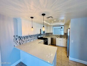 38343 5th in Leona Valley, CA - Building Photo - Building Photo