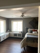 2150 Ridge Dr, Unit 38 in Minneapolis, MN - Building Photo - Building Photo