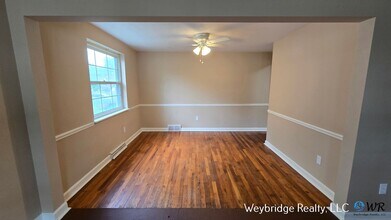 8468 Plainfield Rd in Cincinnati, OH - Building Photo - Building Photo