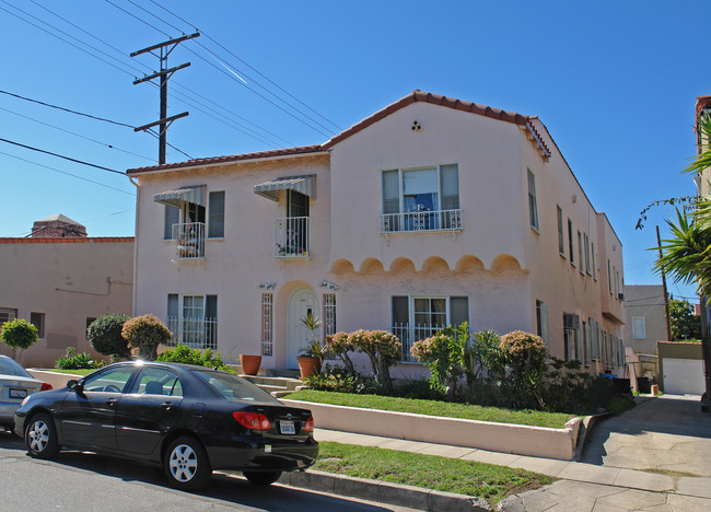 315 N Gardner St in Los Angeles, CA - Building Photo - Building Photo