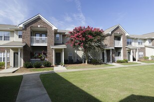 Jasmine Cove in Simpsonville, SC - Building Photo